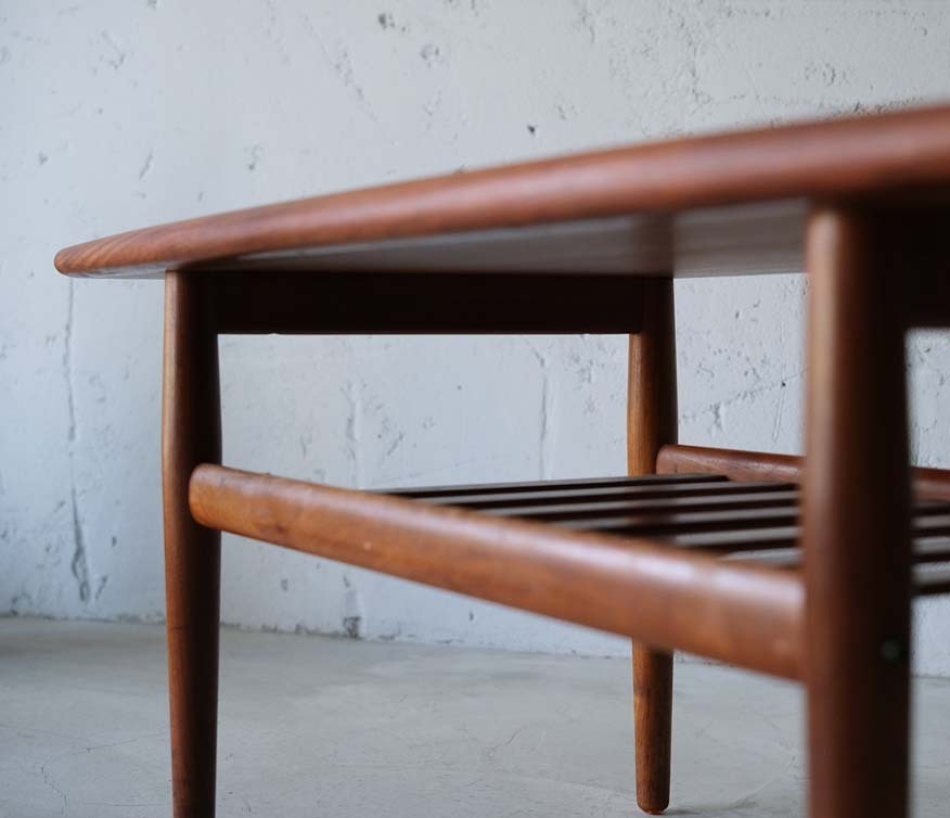 丹麥設計咖啡桌