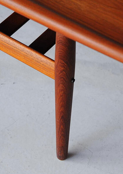 丹麥設計咖啡桌