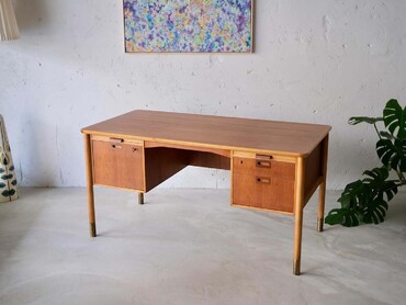 Sten Blomberg Kontur 瑞典辦公桌 Sten Blomberg Kontur 瑞典辦公桌