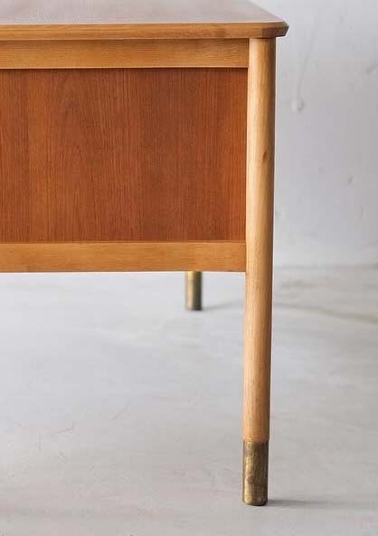 Kontur 瑞典辦公桌 Kontur 瑞典辦公桌