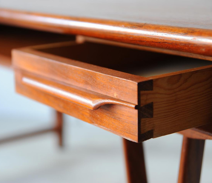 V字桌腳咖啡桌 柚木咖啡桌