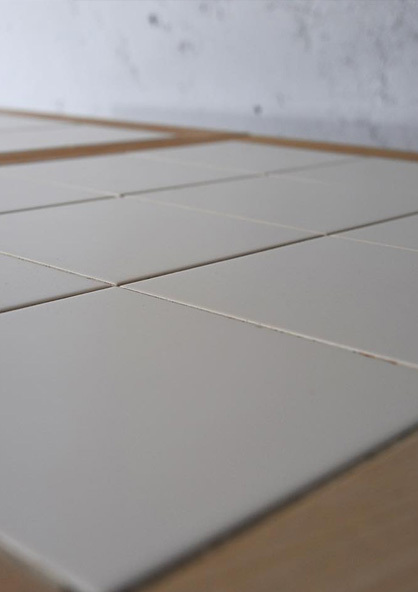 丹麥橡木磁磚餐桌