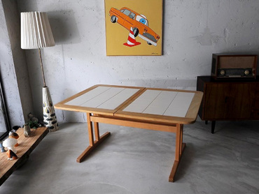 丹麥橡木磁磚延伸餐桌 for Haslev møbelsnedkeri 丹麥橡木磁磚延伸餐桌 for Haslev møbelsnedkeri