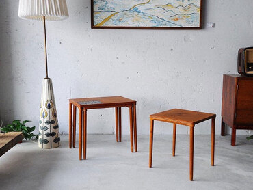 丹麥橡木磁磚子母桌三件組 by E. W. Bach