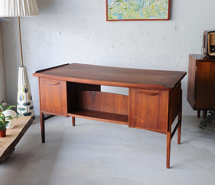 丹麥玫瑰木書桌