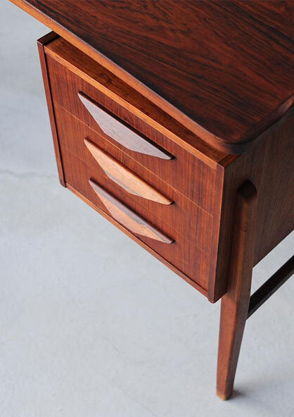 丹麥玫瑰木辦公桌