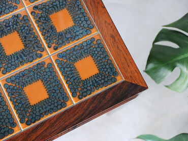 丹麥玫瑰木磁磚抽屜桌 丹麥玫瑰木磁磚抽屜桌