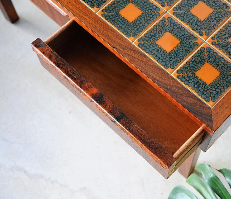 丹麥玫瑰木磁磚桌 丹麥玫瑰木磁磚桌