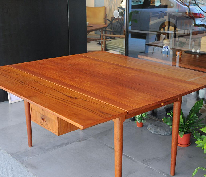 丹麥單邊抽屜書桌