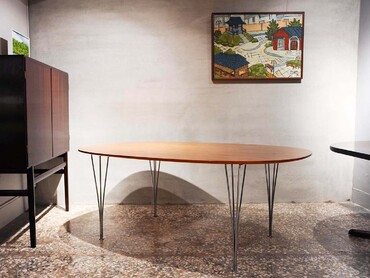 丹麥超橢圓餐桌 by Piet Hein & Bruno Mathsson 