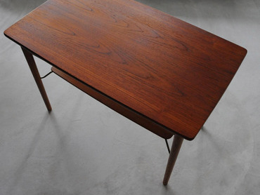 瑞典柚木實木黃銅延伸桌 瑞典柚木實木黃銅延伸桌