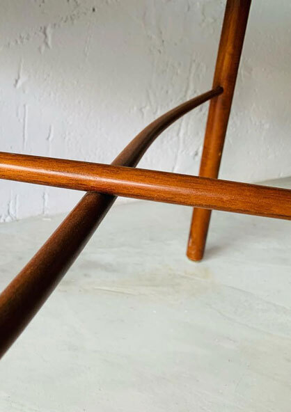 桃花心木咖啡桌