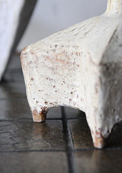 不規則花器 by 羅士亷